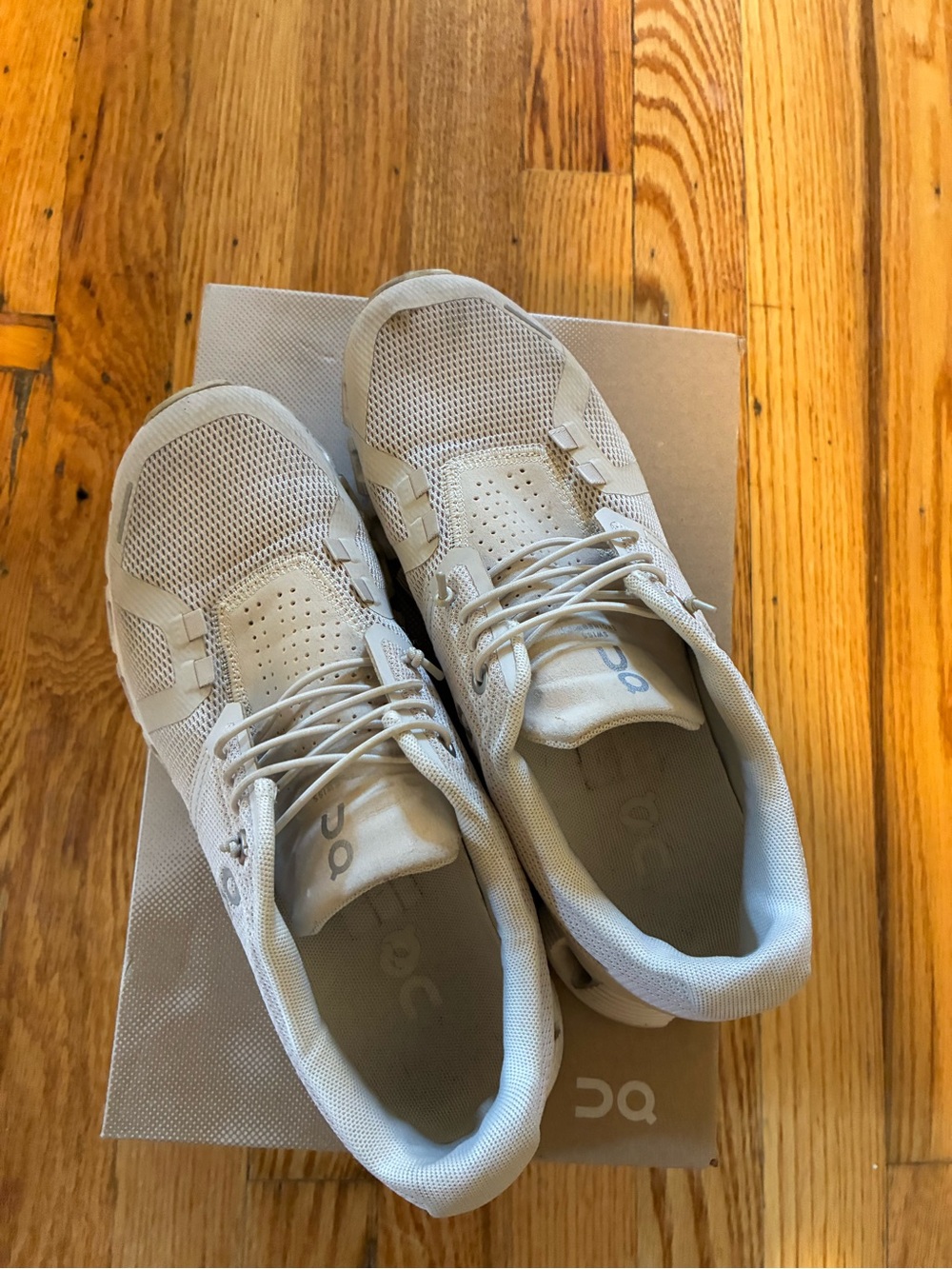On Running Beige/Tan Women's Sneakers